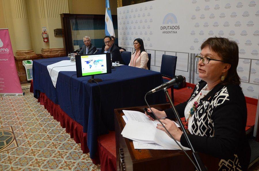 Jornada ´Hablemos de Cáncer de Mama´: Sobrepeso y sedentarismo aumentan el riesgo