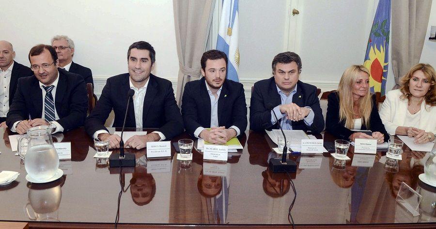 Scarsi prevé llevar el SAME a 77 distritos y sumar 14 guardias más al plan de renovación