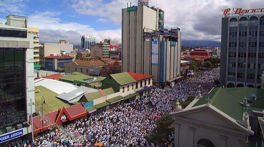 Costa Rica: El diario ¨La Nación¨ pide ¨disculpa pública¨ por no cubrir Caminata por la Vida y la Familia