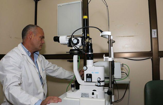 Nuevo láser para evitar la ceguera en el Hospital Central de San Isidro