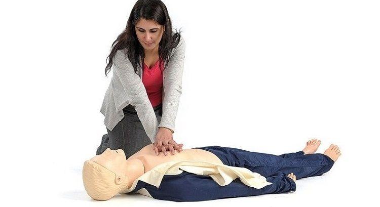 Cursos de RCP Solidario en el Hospital El Cruce de Florencio Varela
