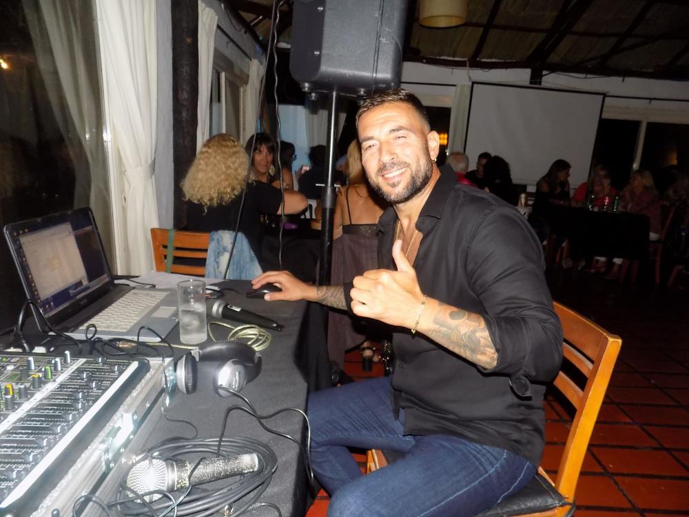 SOW GUSTAVO SANTILLAN EN ¨MOMBAY¨