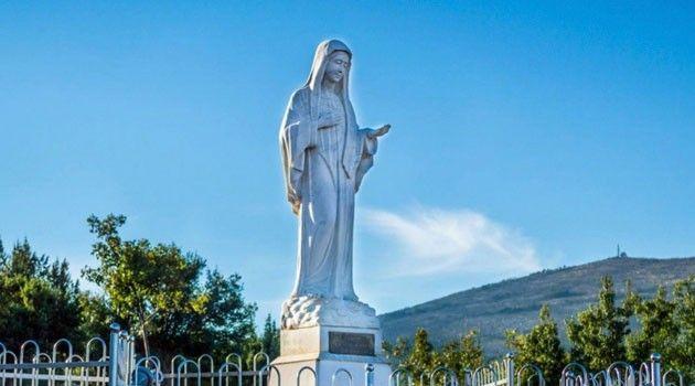 Los médicos ofrecieron el aborto, se confió a la Virgen María de Medjugorje y su hija fue sanada