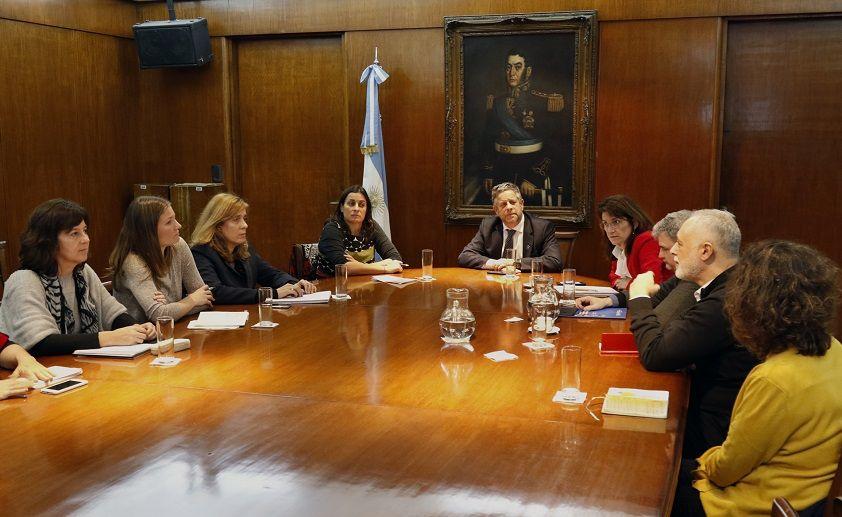 Con UNICEF y OPS como aliados, Salud avanza en la estrategia contra la obesidad infantil