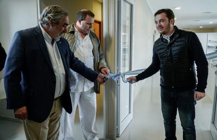 Scarsi participó de la inauguración de obras en el Hospital de Trenque Lauquen