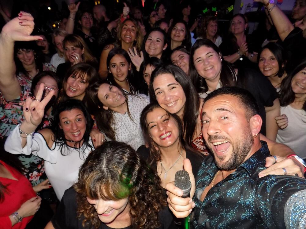 SHOW GUSTAVO SANTILLAN ¨FIESTA DIA DEL MESTRO¨