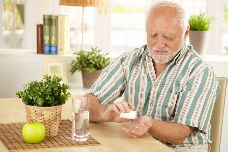 Estudio: Los adultos mayores sanos no deberían tomar una aspirina al día