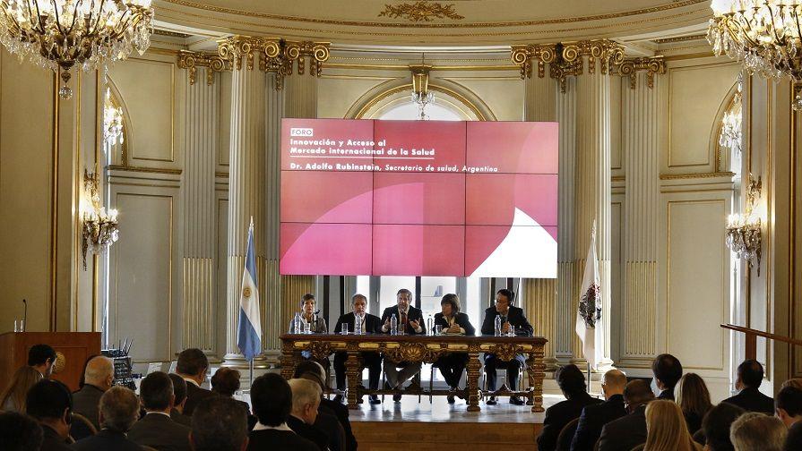 Rubinstein inauguró foro de innovación y acceso al mercado internacional de la salud