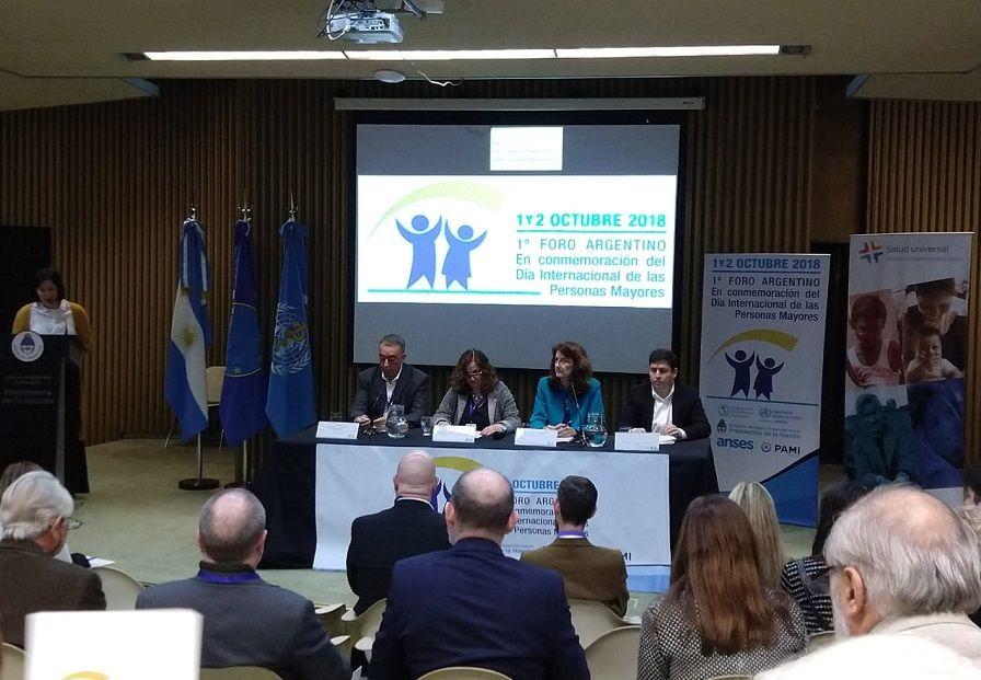 Llaman a realizar cambios fundamentales para mejorar la calidad de vida de personas mayores