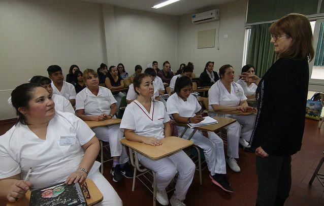 Jornadas de enfermería en el Hospital Materno Infantil de San Isidro