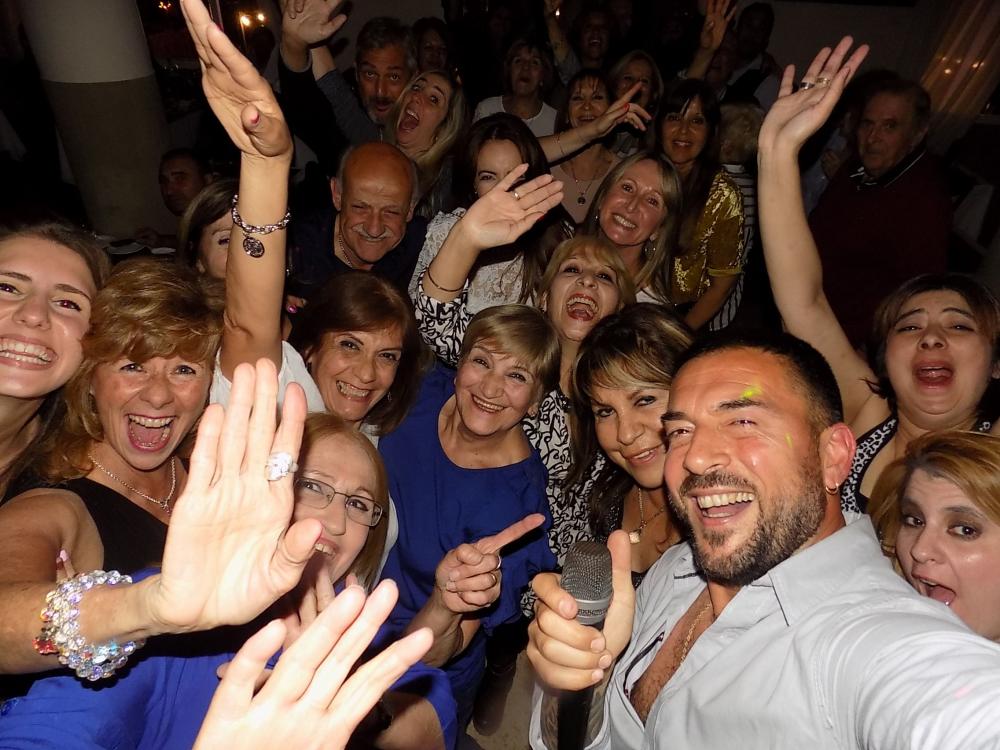 SHOW GUSTAVO SANTILLAN EN ¨VIVANCO¨