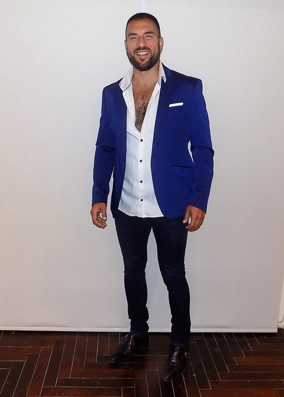 GUSTAVO SANTILLAN ¨TU ME ACOSTUMBRASTE¨. BOLERO