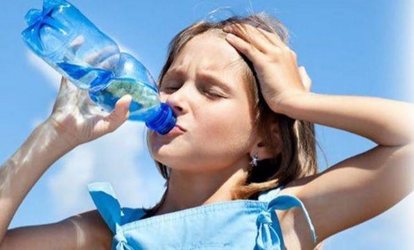 Cómo evitar golpes de calor en los niños