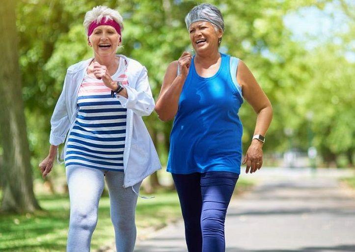 La presión arterial podría controlarse con breve ejercicio matutino