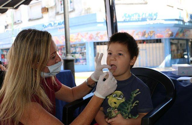 San Isidro: Campaña gratuita de prevención de la salud bucal en los barrios