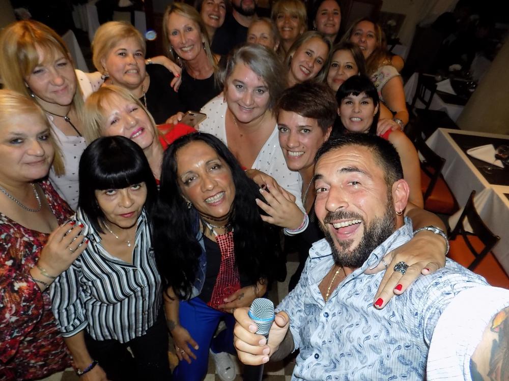 SHOW GUSTAVO SANTILLAN EN ¨VIVANCO¨