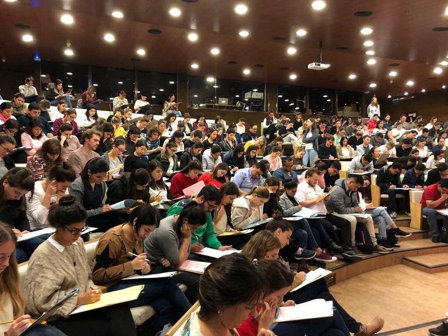 Más de 7.000 profesionales de la salud rindieron el examen único de residencias