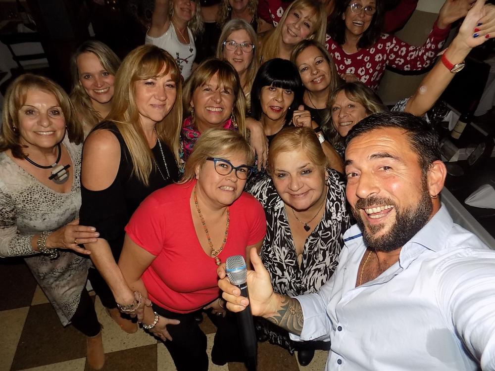 SHOW GUSTAVO SANTILLAN EN ¨VIVANCO¨