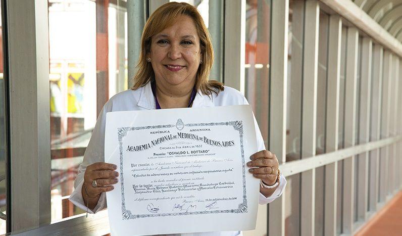 Garrahan: La microbióloga Diana Viale recibió el Premio Nacional de Medicina