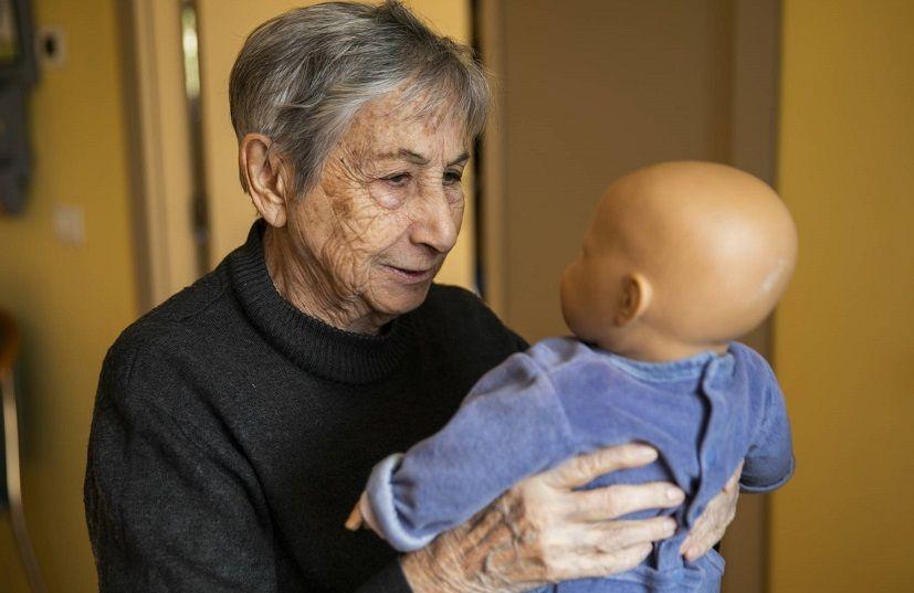 Un muñeco contra la enfermedad de Alzheimer