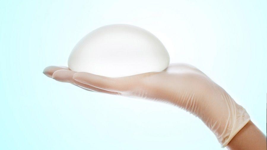 ANMAT prohibió la venta y uso de un tipo de implantes mamarios