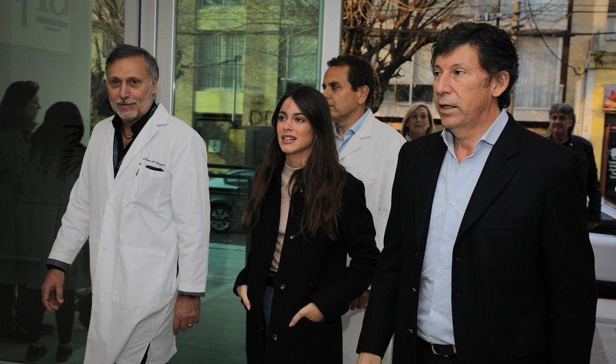 Tini Stoessel visitó el nuevo Hospital Materno Infantil de San Isidro