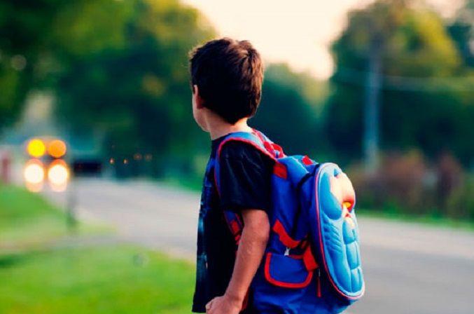 Más del 20% del peso en las mochilas incide en la biomecánica de la marcha