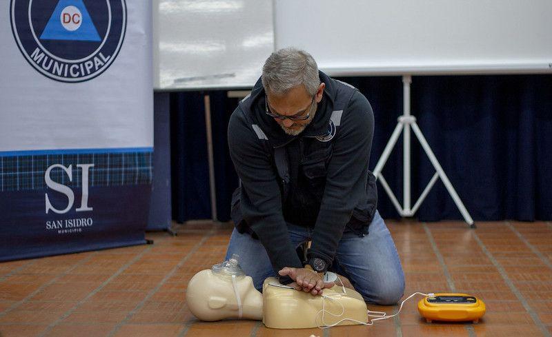 San Isidro: Capacitan en RCP a directores de escuelas públicas