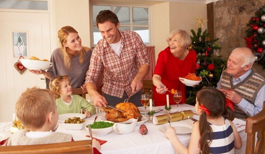 Cómo y qué comer en las fiestas: 10 consejos para disfrutar sin excesos