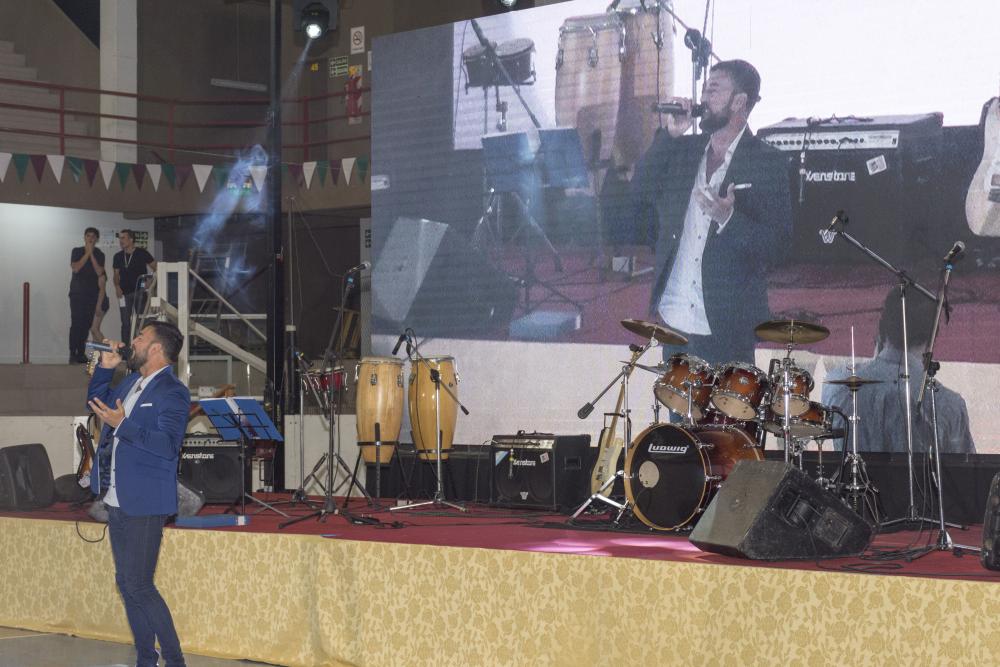 ¨COMPILADO SHOW GUSTAVO SANTILLAN EN VIVO¨