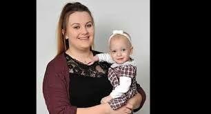 Bebé que nació pesando lo mismo que una lata de refresco, sobrevivió