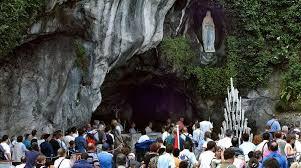 ¡Abran nuevamente las piscinas del Santuario de Lourdes!