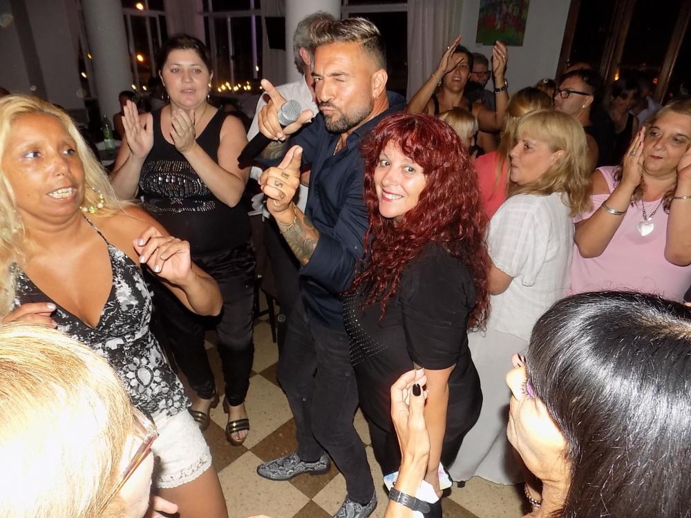 SHOW GUSTAVO SANTILLAN EN ¨VIVANCO¨