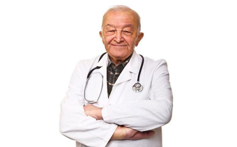 La provincia autorizó a médicos jubilados a trabajar para hacer frente al coronavirus