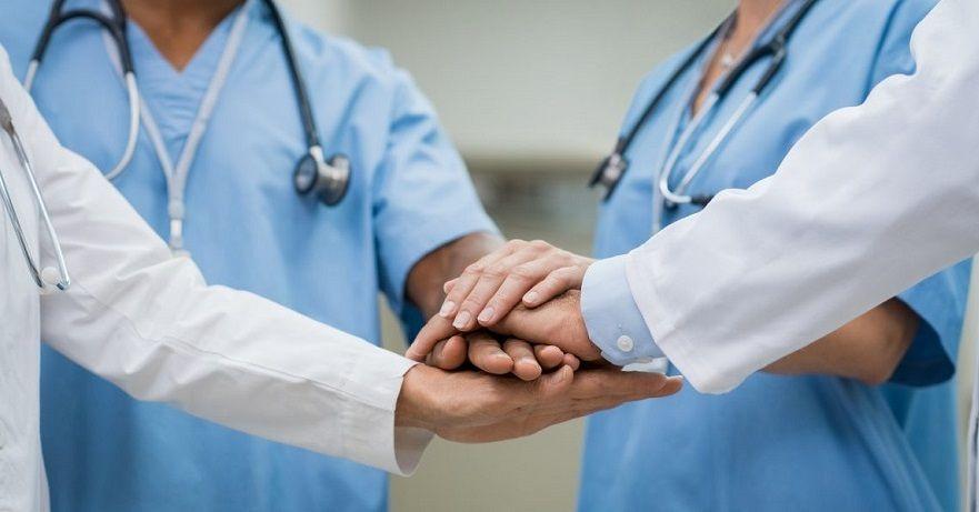 ¿Quién cuida la salud mental de quienes cuidan la salud?