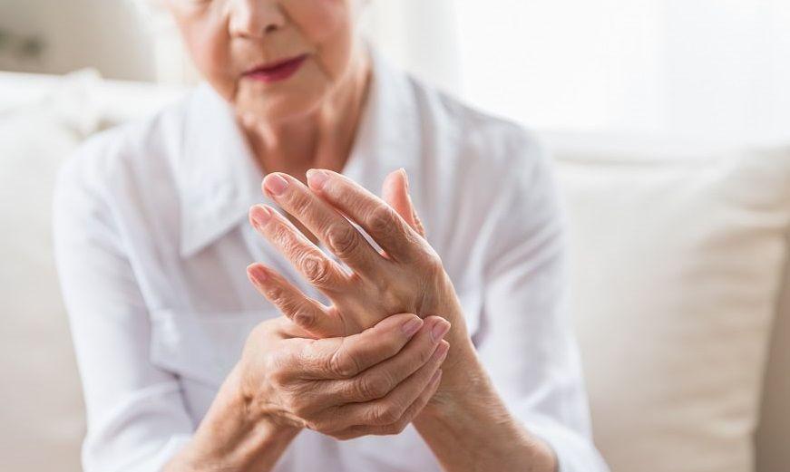 Parkinson y COVID-19: qué recaudos deben tomar quienes sufren esta enfermedad neurodegenerativa