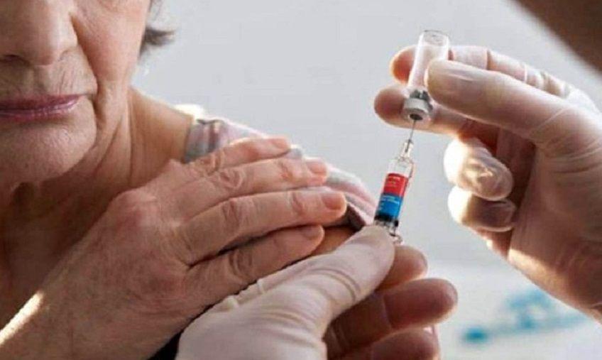 Por primera vez IOMA brindó el servicio de la vacuna antigripal en domicilio