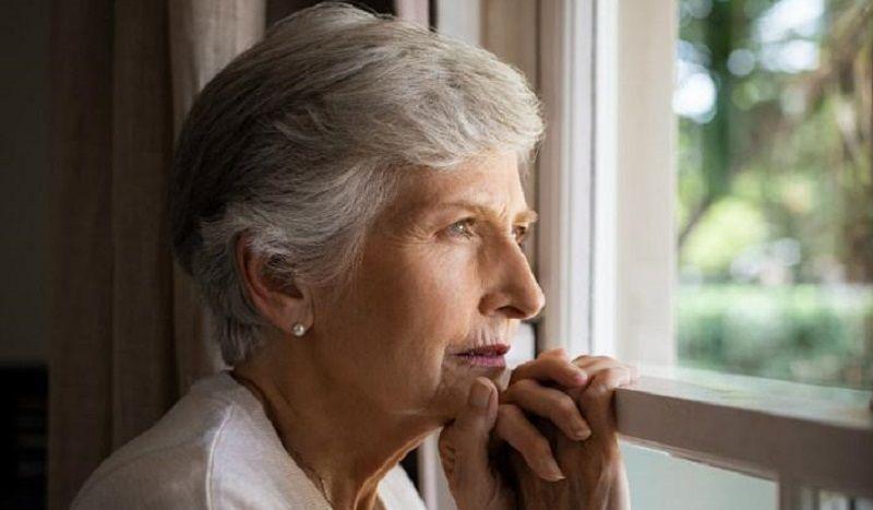 Recuerdan 0800 para atender angustias y temores de adultos mayores por la pandemia