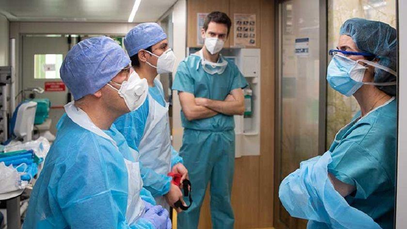 Fuerte caída de contagios COVID-19 entre el personal de salud en la Provincia de Buenos Aires