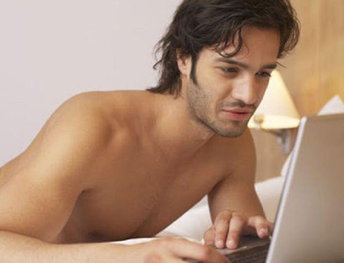 Mucho porno favorecería la disfunción eréctil