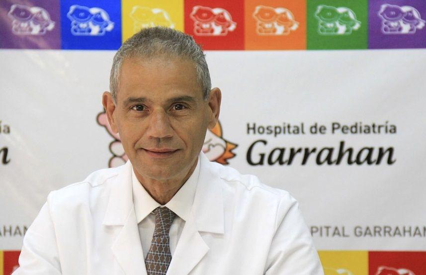 Las vacunas son la única herramienta para controlar la pandemia, afirmó un infectólogo