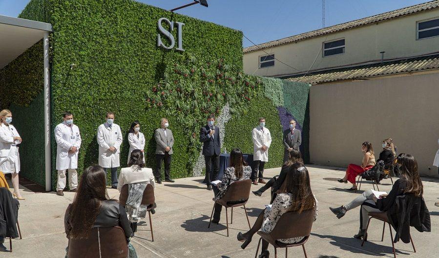 San Isidro: 22 médicos residentes del Hospital Materno Infantil recibieron su diploma