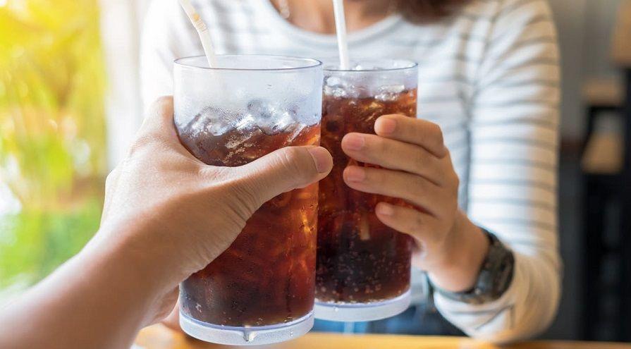 Por el consumo de bebidas azucaradas, más de 800 mil argentinos se enferman por año