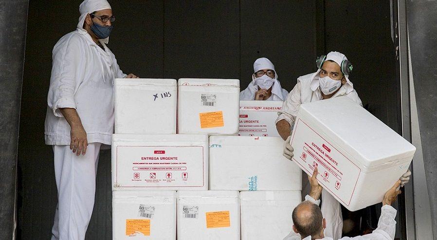 Se distribuyen las vacunas contra la COVID-19 en todo el país