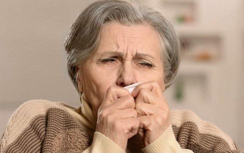 Las personas con demencia tienen el doble de posibilidades de contraer COVID-19