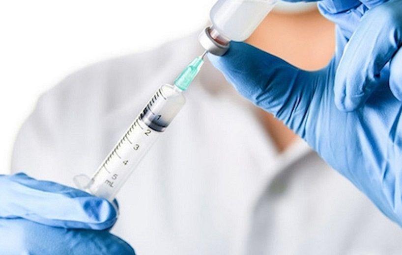 Expertos de la OMS avalaron la vacuna de AstraZeneca para los mayores de 65 años