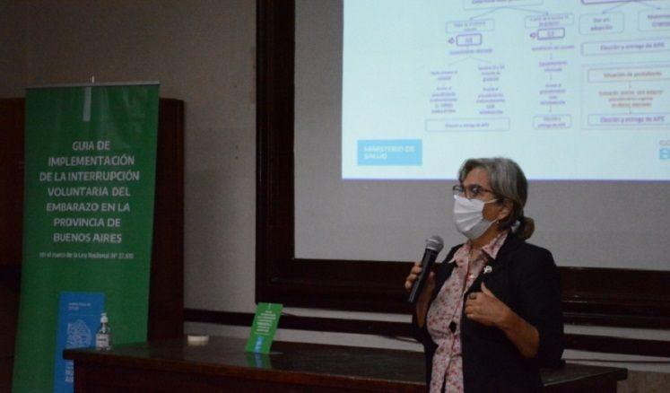 Provincia: Capacitan a equipos hospitalarios para la implementación de la guía de interrupción voluntaria del embarazo