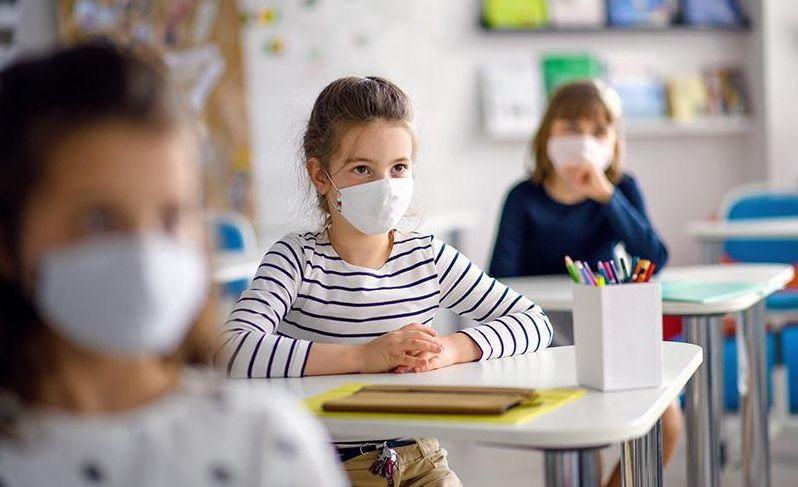 Educación, Salud y especialistas evaluaron la presencialidad en las escuelas