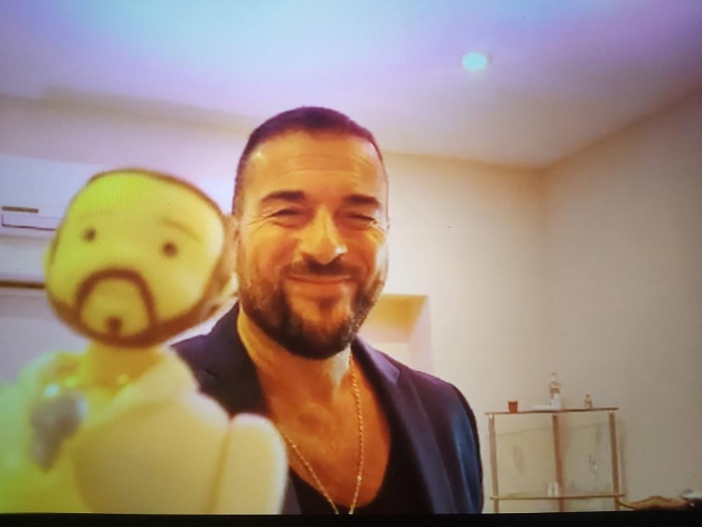 ¨KARAOKE CANTAMOS TODOS¨ VIVO-VIERNES 22HS