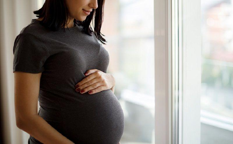 Abusar del paracetamol en el embarazo aumentaría el riesgo de que el bebé sufra autismo y TDAH